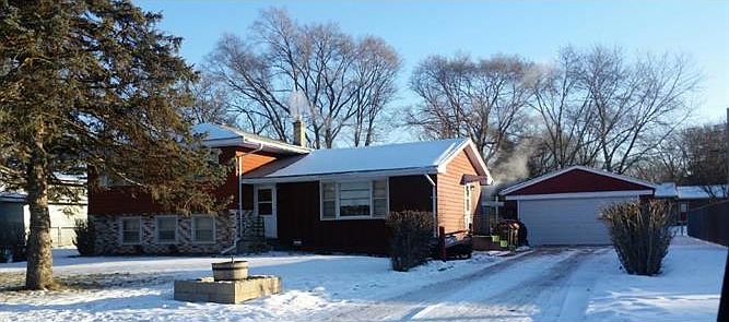 1st image of 1430 Summit Ave