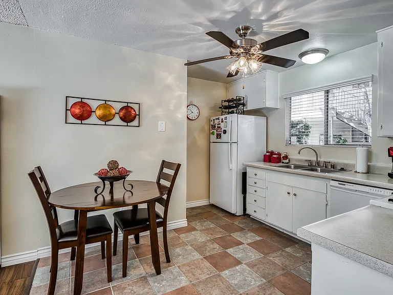 Aspen Park Apartments — Photo 16