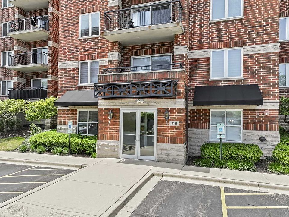 1st image of 3451 N Carriageway Dr Unit 202