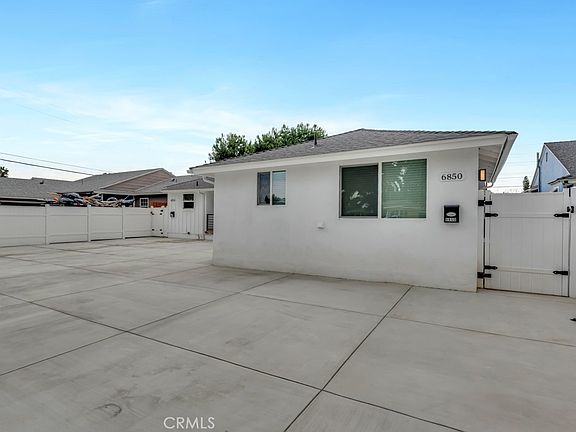 2nd image of 6852 Claire Ave