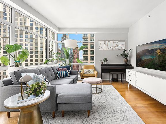 4th image of 189 Schermerhorn St APT 21J