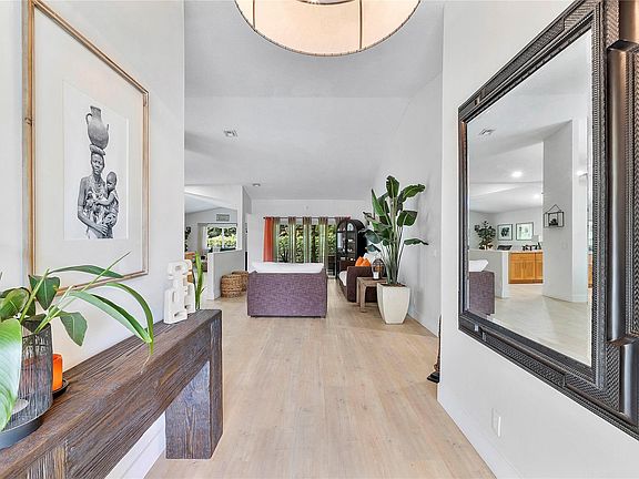 4th image of 6613 NW 42nd Avenue