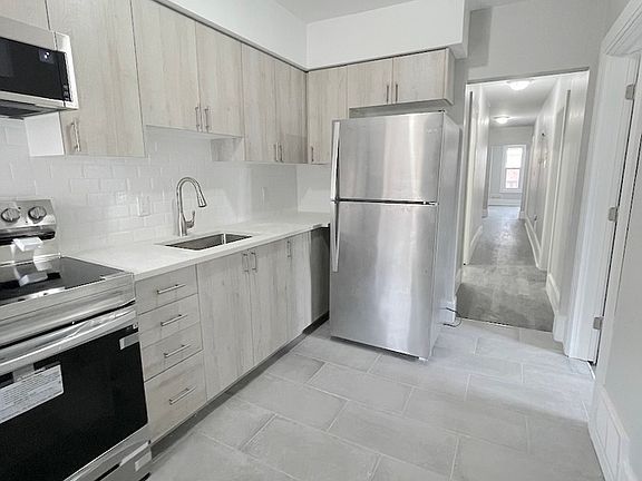 4th image of 279 Rankin Ave Unit 279