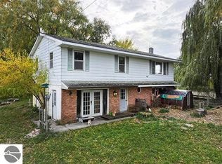 4070 E Fabizak Rd, Cedar, MI 49621