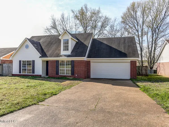 4383 Shadow Glen Dr, Horn Lake, MS 38637