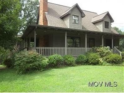 2nd image of 33 Highland Ave