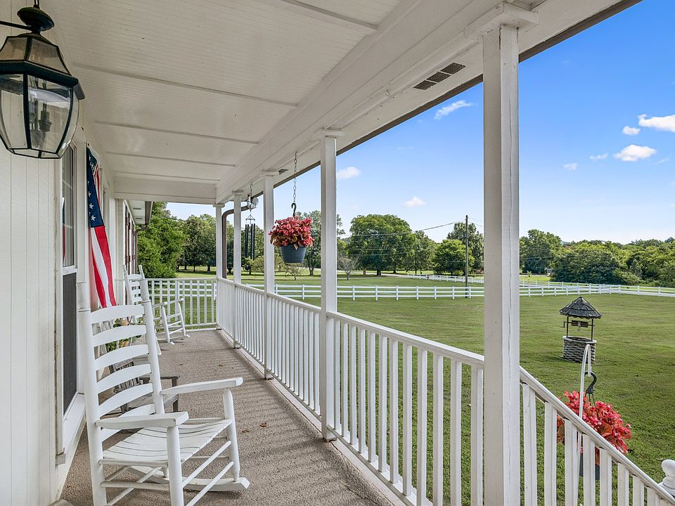 1st image of 6227 Ladd Rd