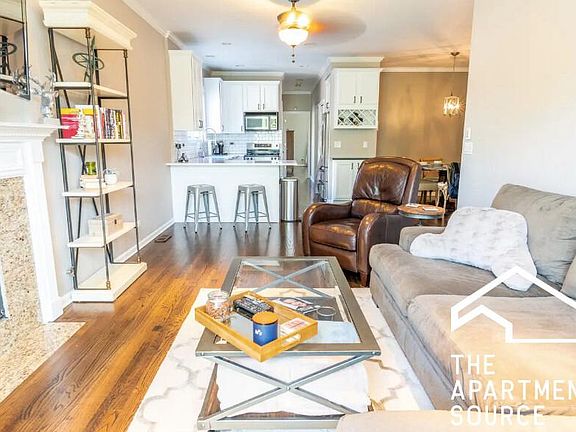 2nd image of 1629 W Warren Blvd #W6fgvz1sp