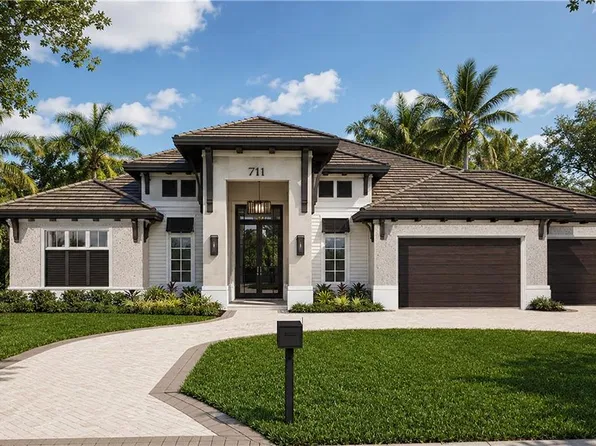 711 Ketch Dr, Naples, FL 34103