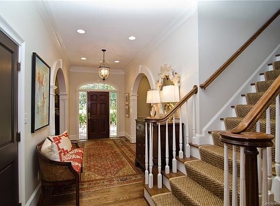 3rd image of 1509 Cureton Dr