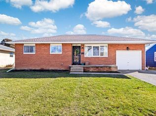 226 Topsfield Rd, Columbus, OH 43228