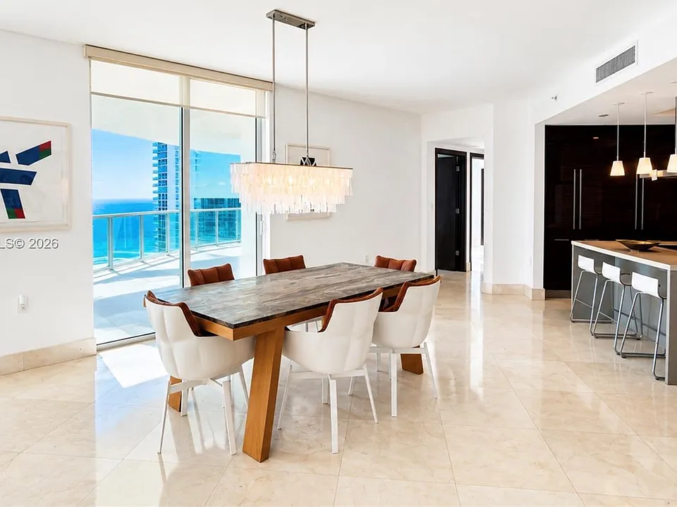 150 Sunny Isles Blvd #1-UPH1