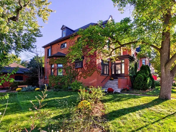140 Markland St, Hamilton, ON L8P 2K1