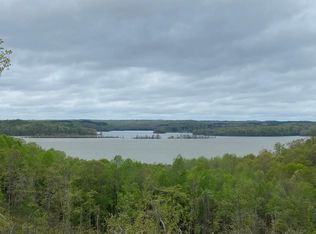 56 Ridge Top Rd, Stewart, TN 37175