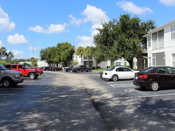 5th image of 3950 Southpointe Dr APT 414