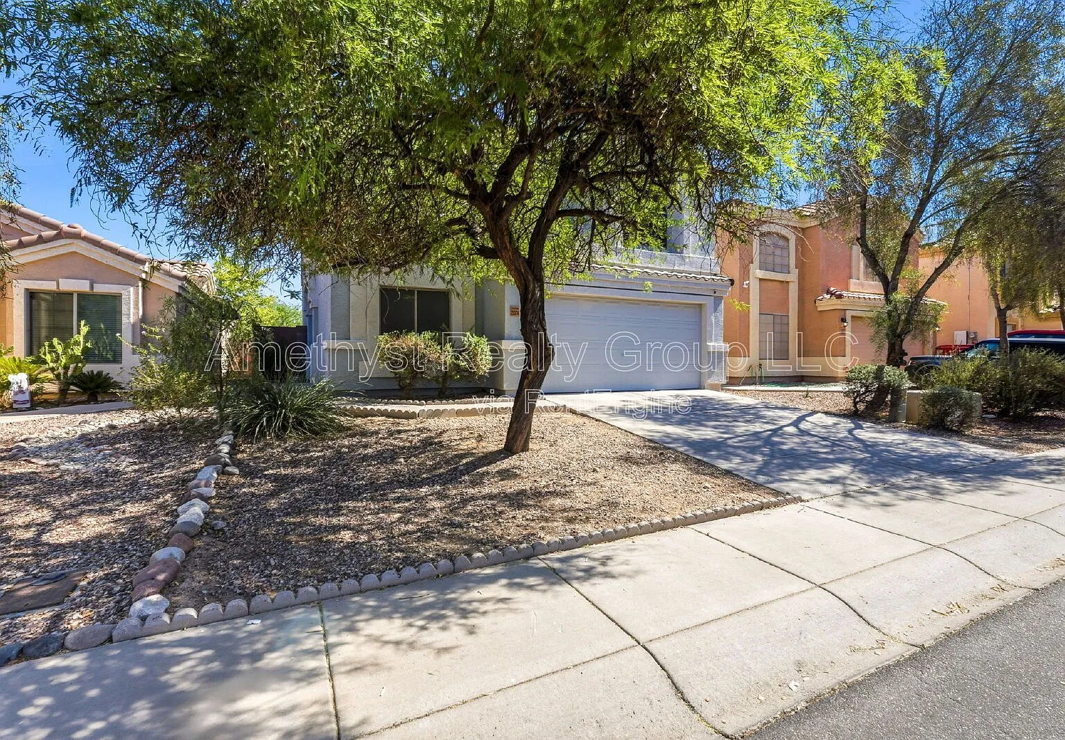4 bed, 2.5 bath, 2154 sqft, $1,895 — Photo 3
