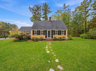 34 Winter St, Duxbury, MA 02332