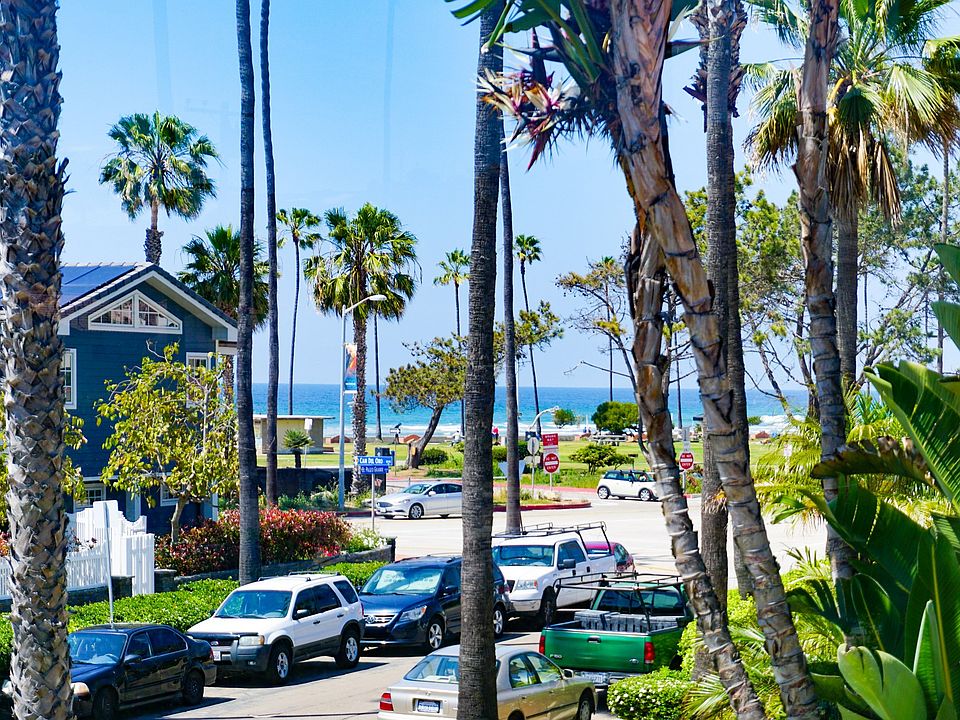 1st image of 8311 El Paseo Grande