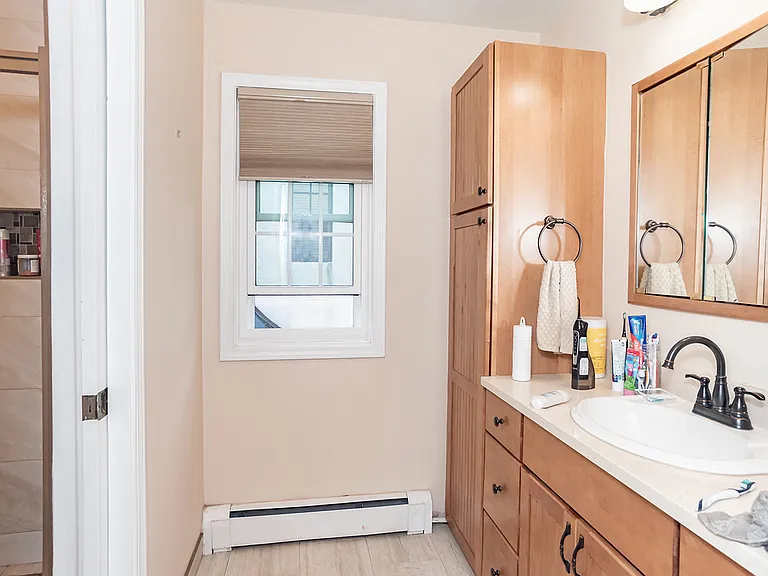 5525 S Washington St — Photo 16