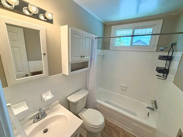 809 Randolph St #2 — Photo 21