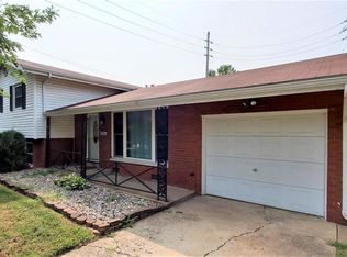 13 Potomac Dr, Fairview Heights, IL 62208