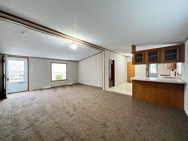 Van Buren Estates — Photo 31