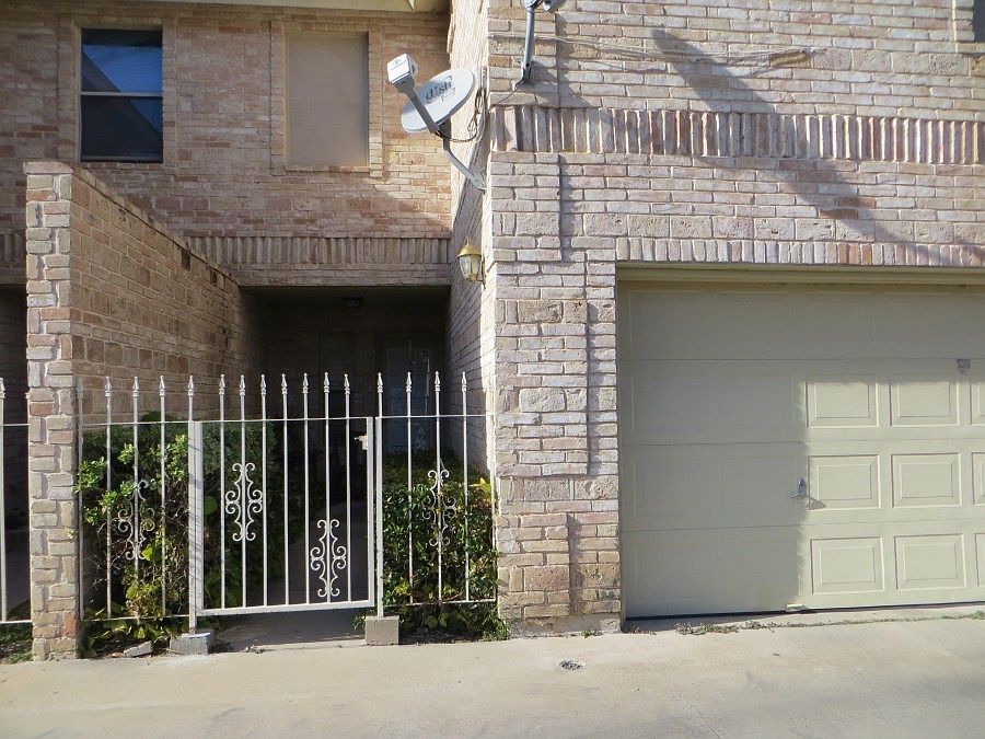 1st image of 1101 Shiloh Dr APT 7