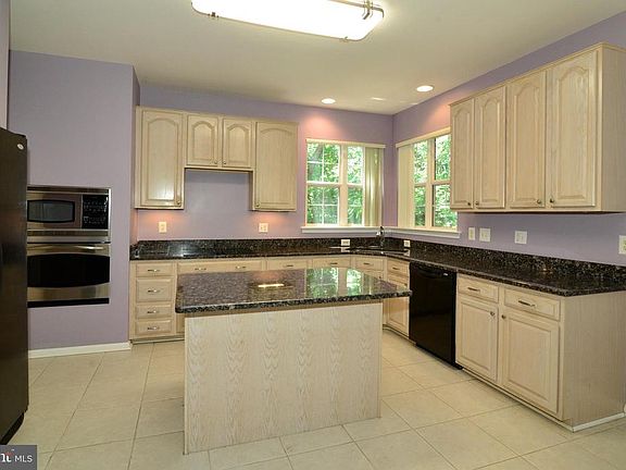 kitchen with granite counters