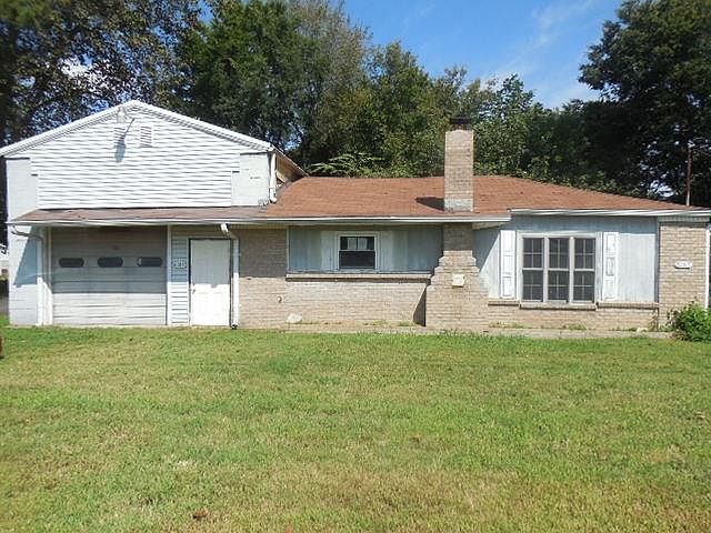 1st image of 6186 W Adams St
