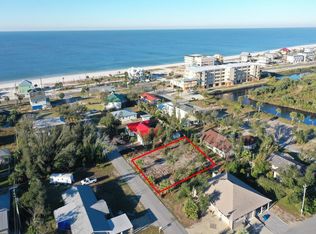 109 21st St, Mexico Beach, FL 32456