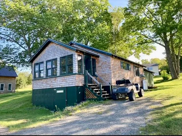 2075 Lakeview Road, Lake View Plt, ME 04463