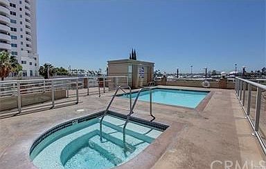 5th image of 488 E Ocean Blvd Unit 301