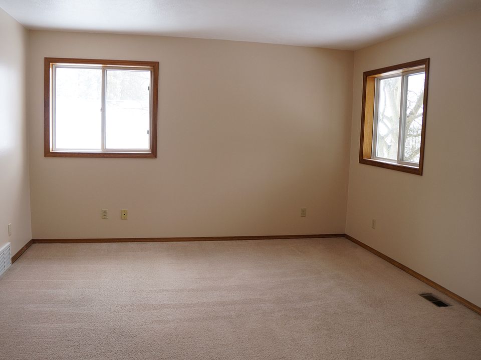 1st image of 12304 N Guinevere Dr