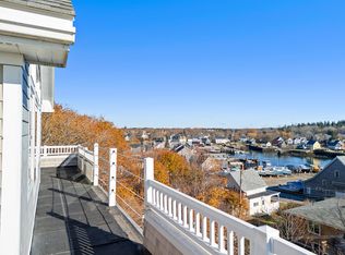 38 W Main St, Vinalhaven, ME 04863