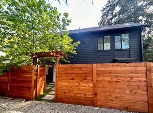 11317 35th Ave NE, Seattle, WA 98125