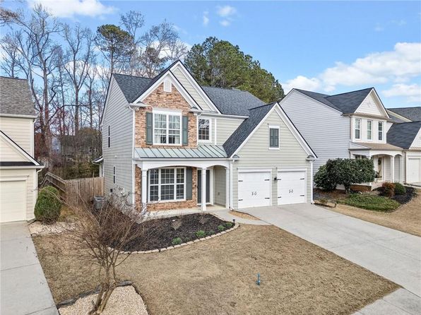 3810 Branch Bluff Ln, Cumming, GA 30040