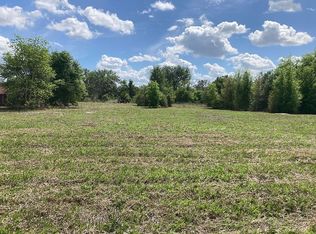 7302 Lumberton Rd, Zephyrhills, FL 33540