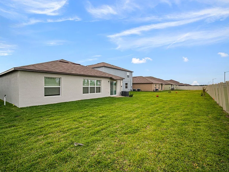 5442 Blue Azure Dr — Photo 8