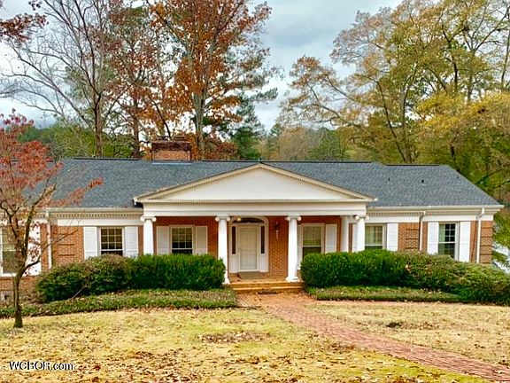 4th image of 4092 Northwood Lake Dr E