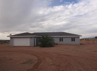 12 Miguel Ln, Los Lunas, NM 87031