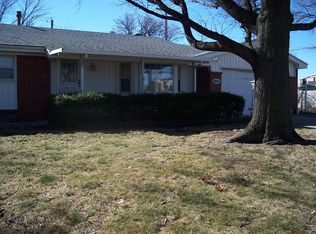 8001 E Willowbrook Rd, Wichita, KS 67207