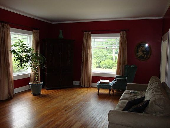 4th image of 411 W Michigan St