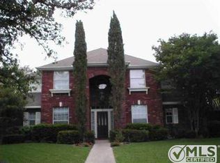2 Inwood Way Dr, San Antonio, TX 78248