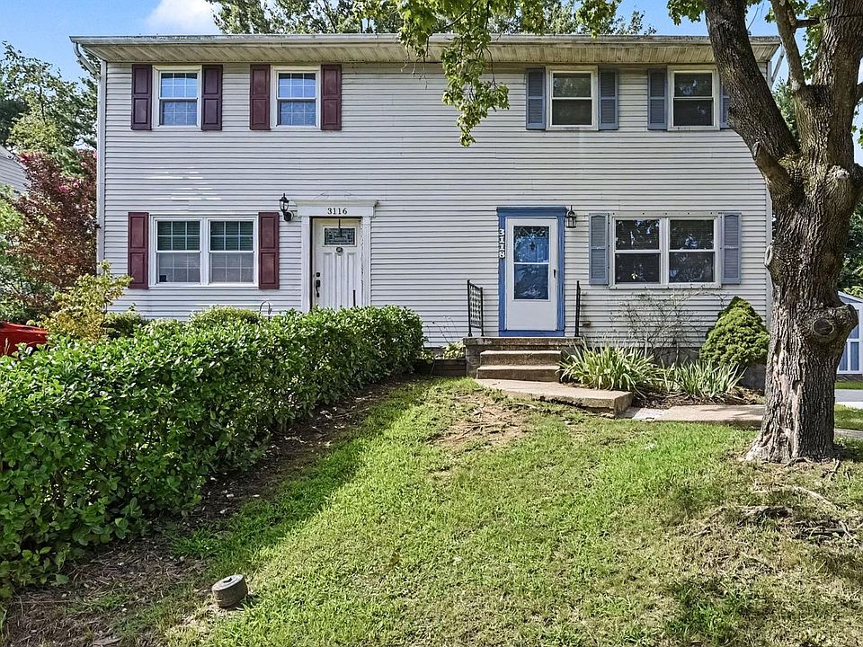 1st image of 3118 Sweetbay Dr