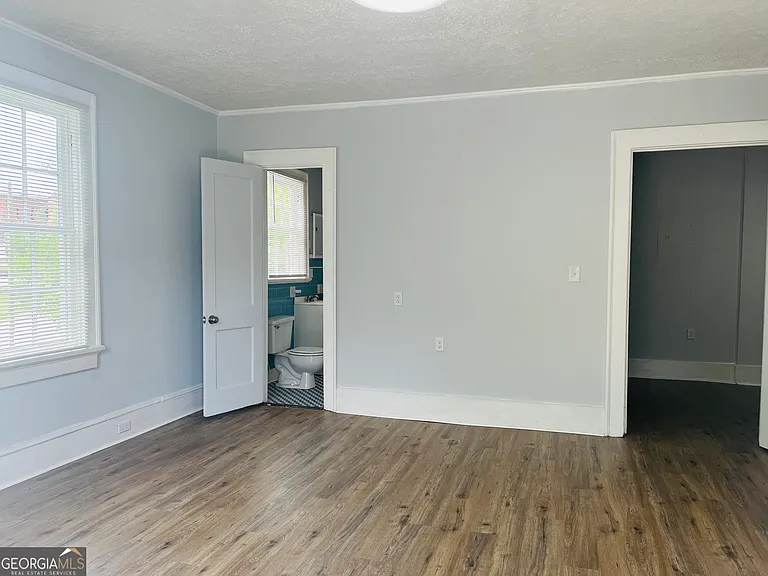 504 Broad St #7 — Photo 5