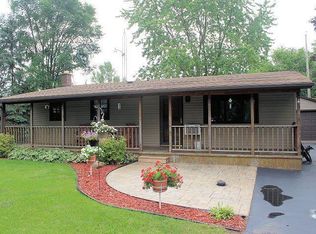 W1169 Spleas Skoney Rd, East Troy, WI 53120