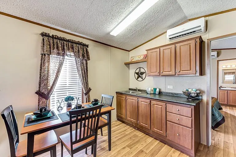 3511 Christoval Rd — Photo 2