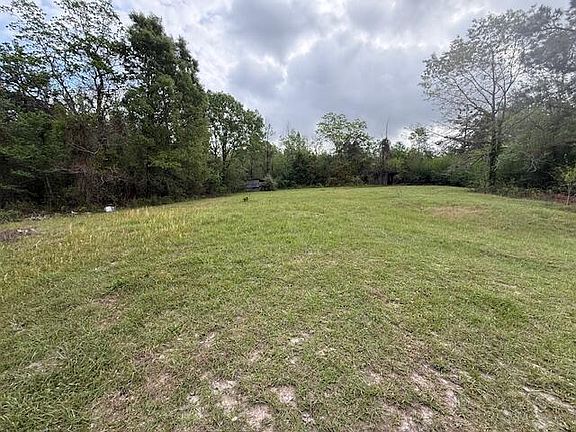 3rd image of 1366 White City Rd