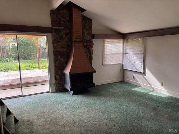 4th image of 1427 Russell Avenue