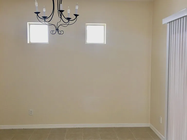 50 W Camino Rancho Palomas — Photo 6